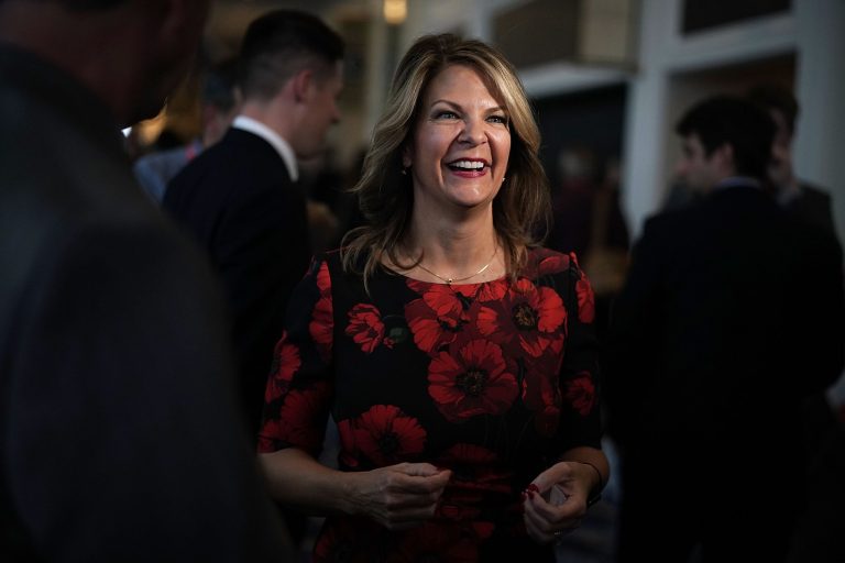 Kelli Ward Is Trying to Consolidate the Kook Vote