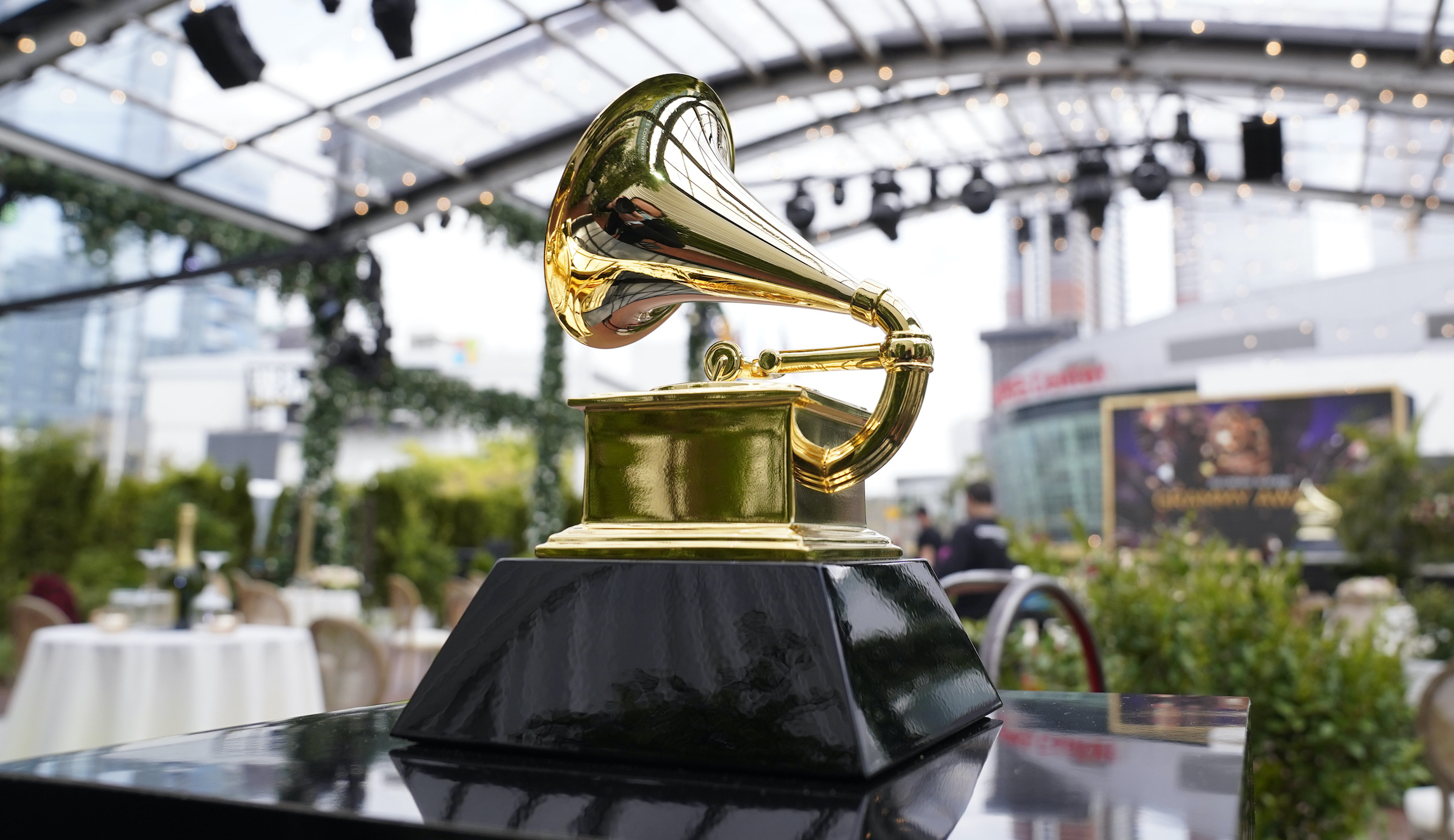 Grammy Awards postponed due to omicron