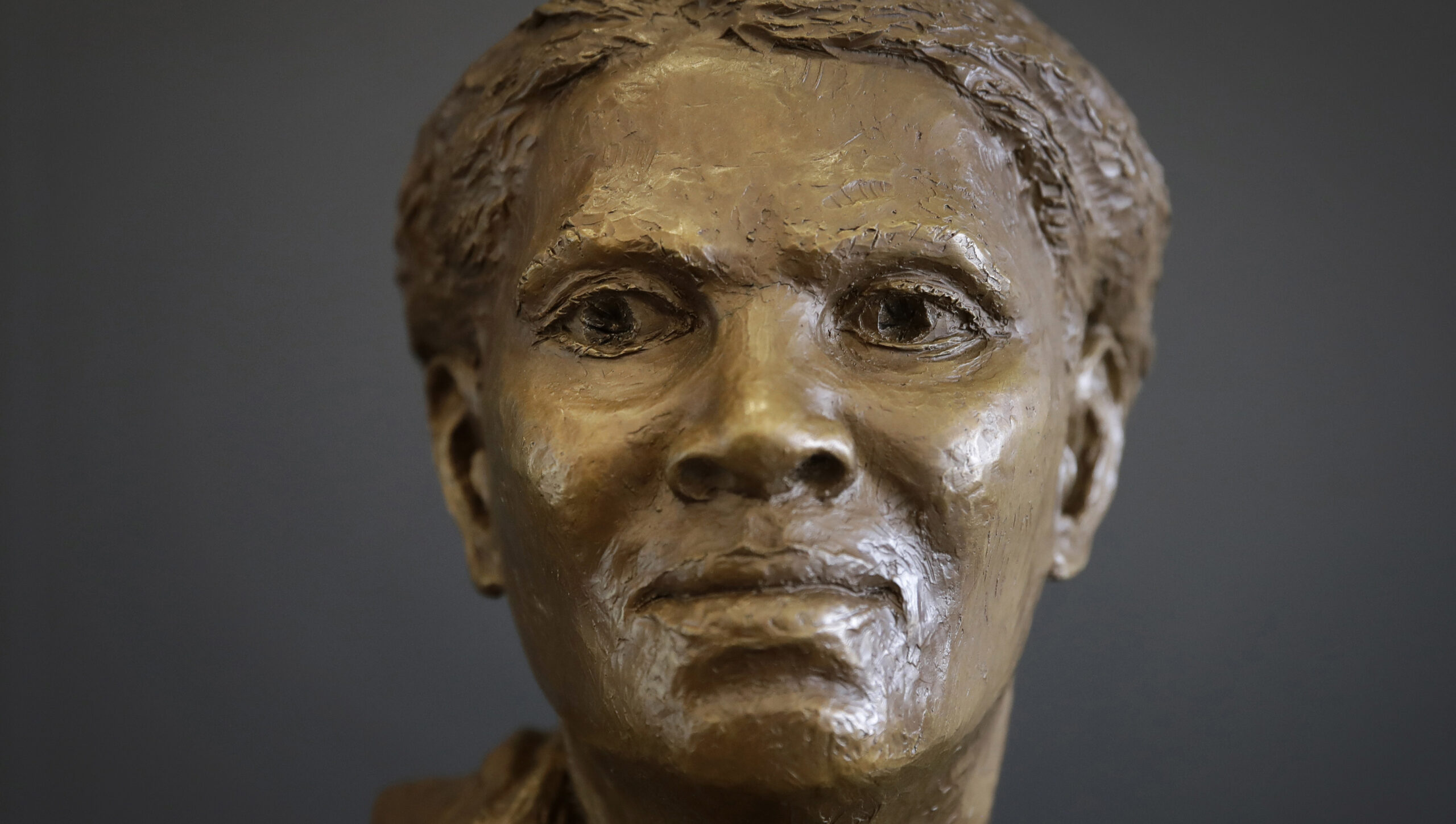 Early design for $20 bill featuring Harriet Tubman leaked