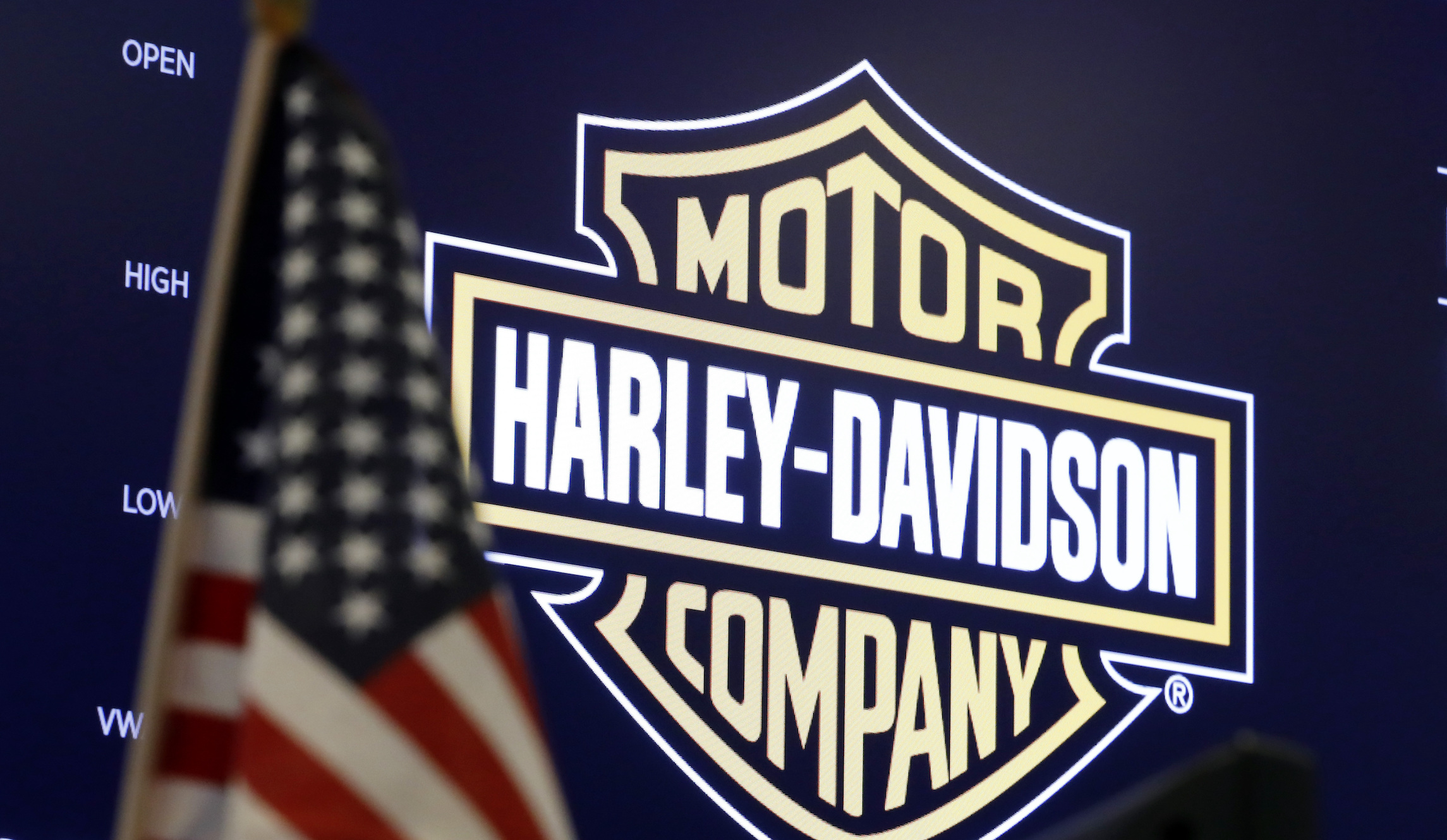 Iowa biker bash lures Republican 2024 hopefuls to early voting Hawkeye State