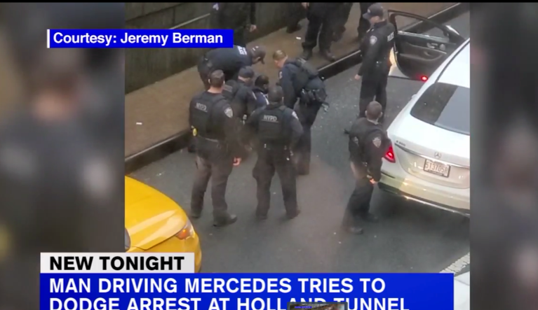 Police arrest man after chase through Holland Tunnel