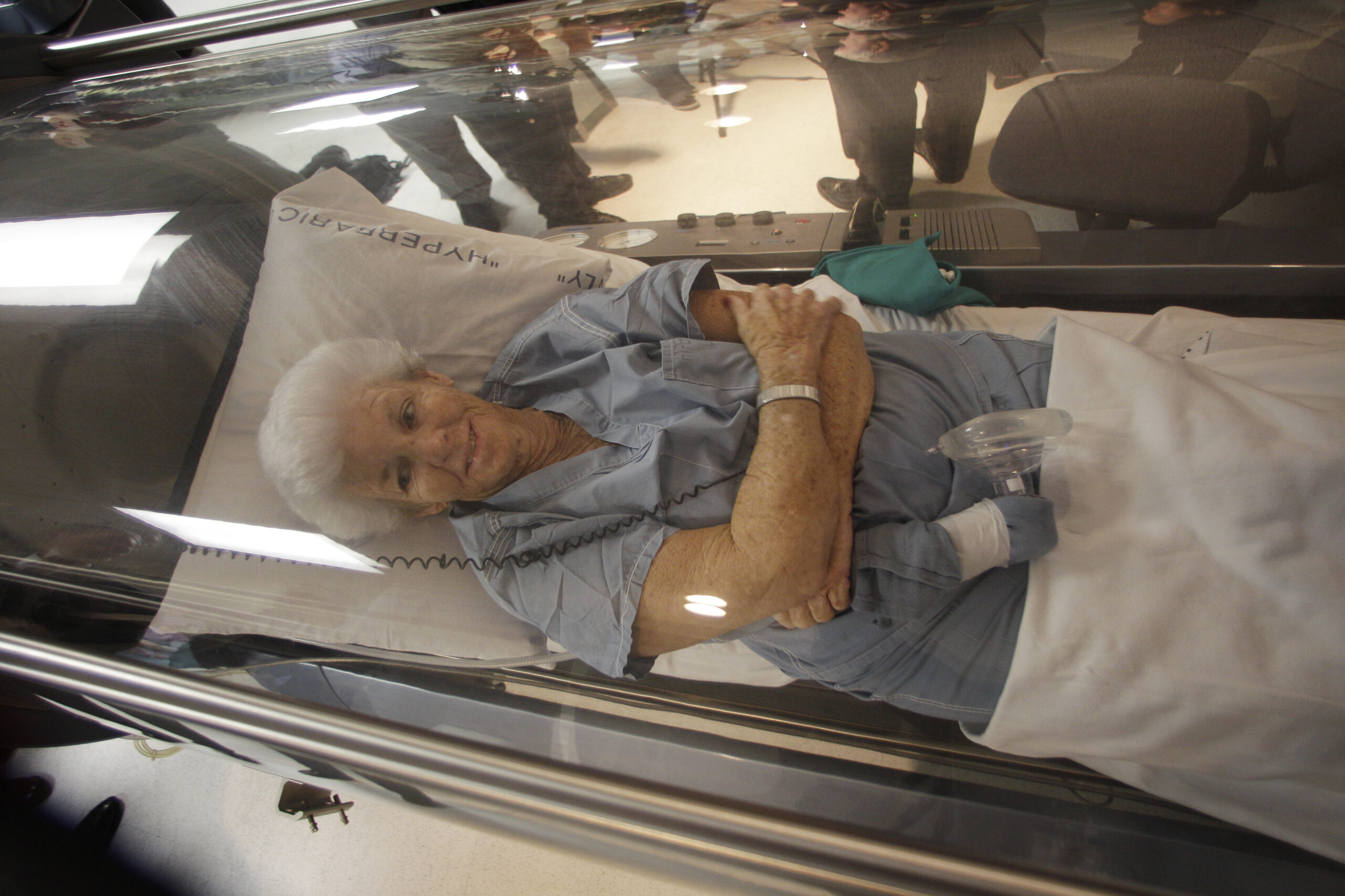 Hyperbaric oxygen therapy may help save COVID-19 patients