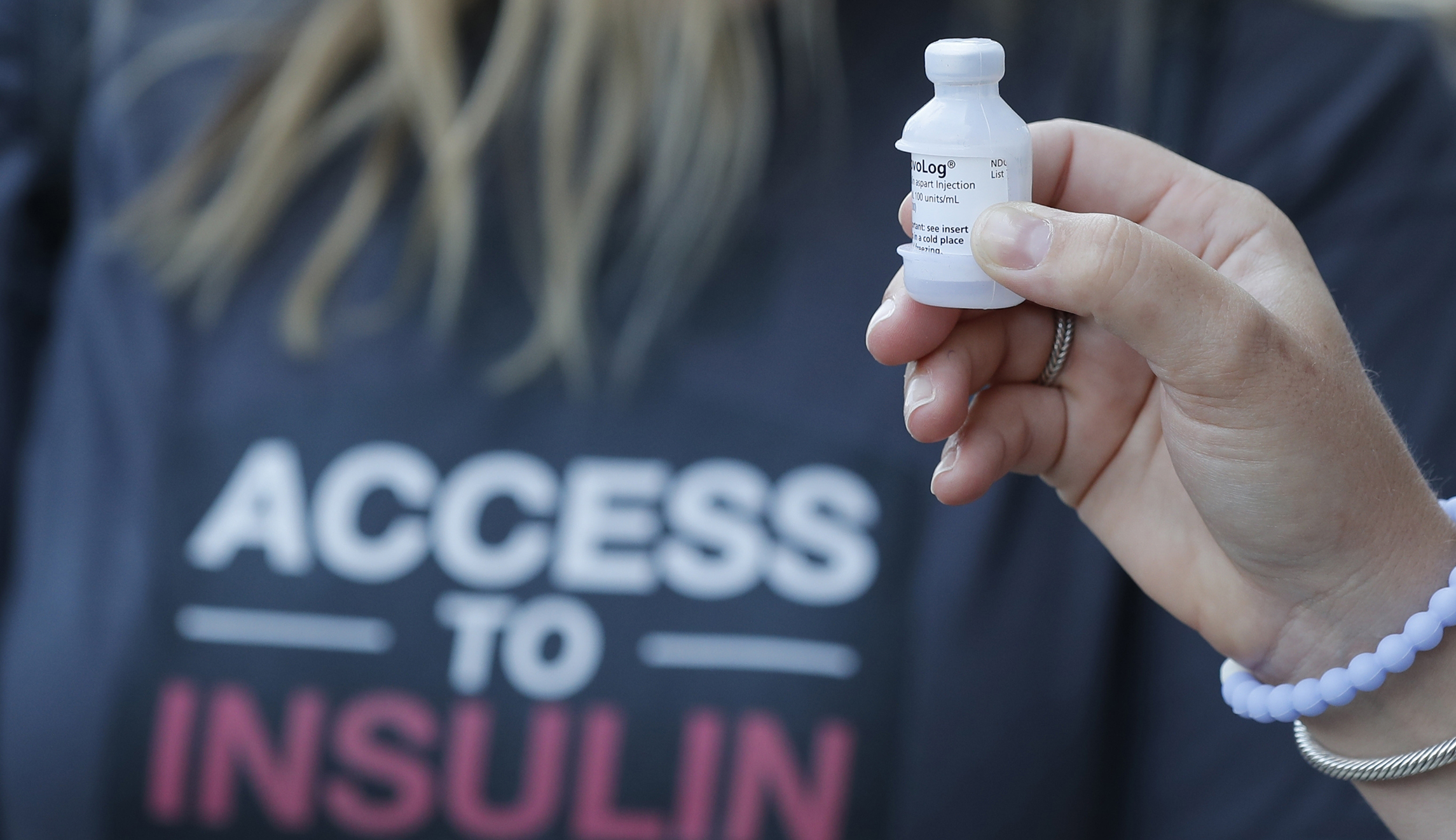 How Trump’s plan to import prescription drugs from Canada would work