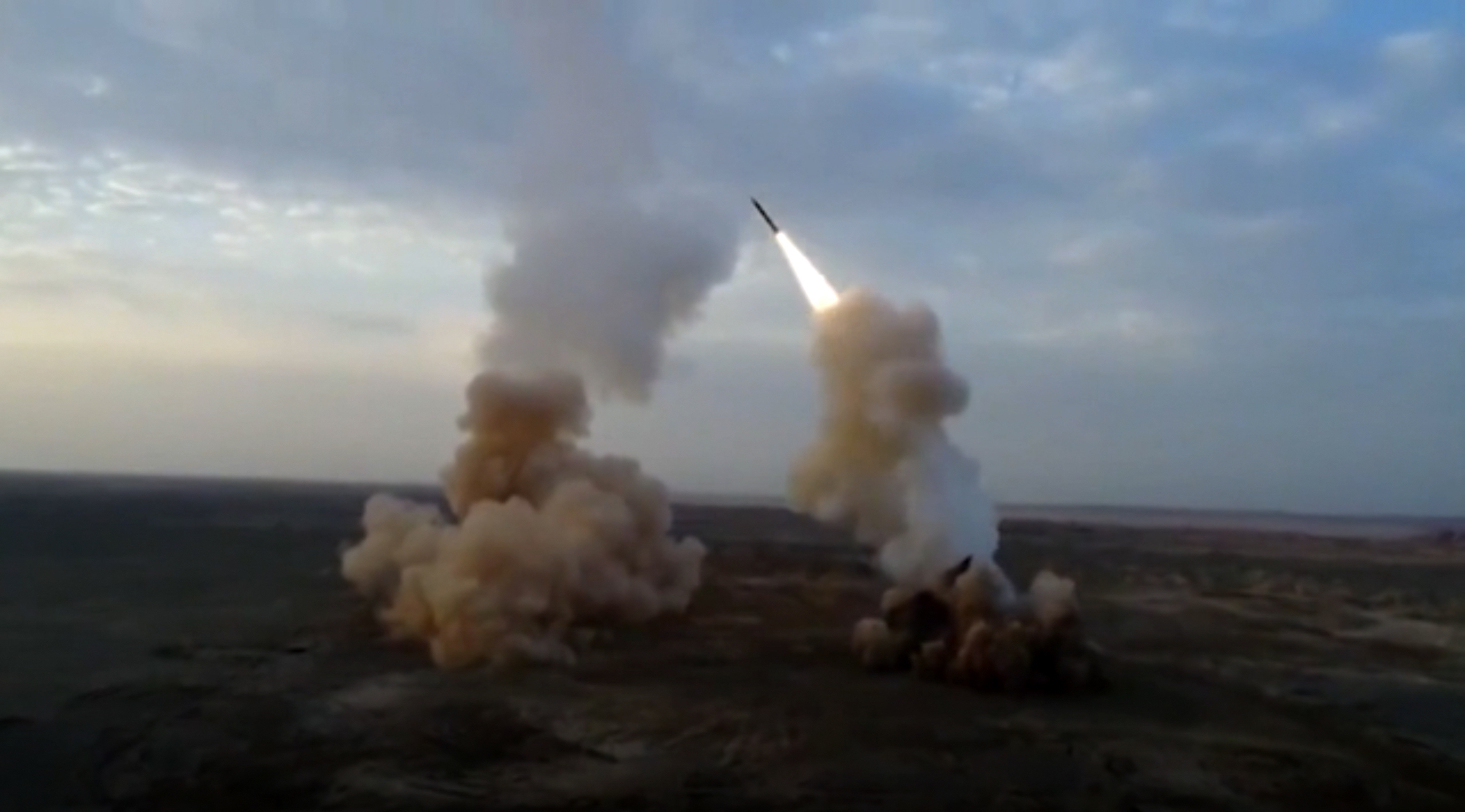 Gulf Arabs endorse US push to extend Iran arms embargo
