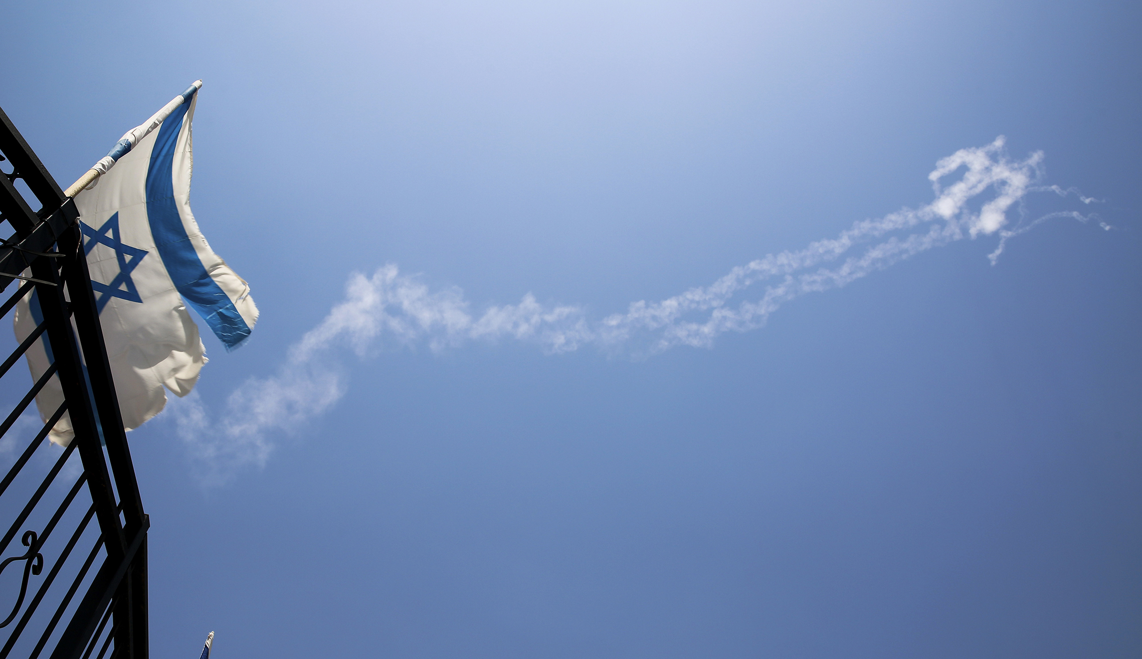 Skiing with rockets, or how Israelis live under a daily threat of terror