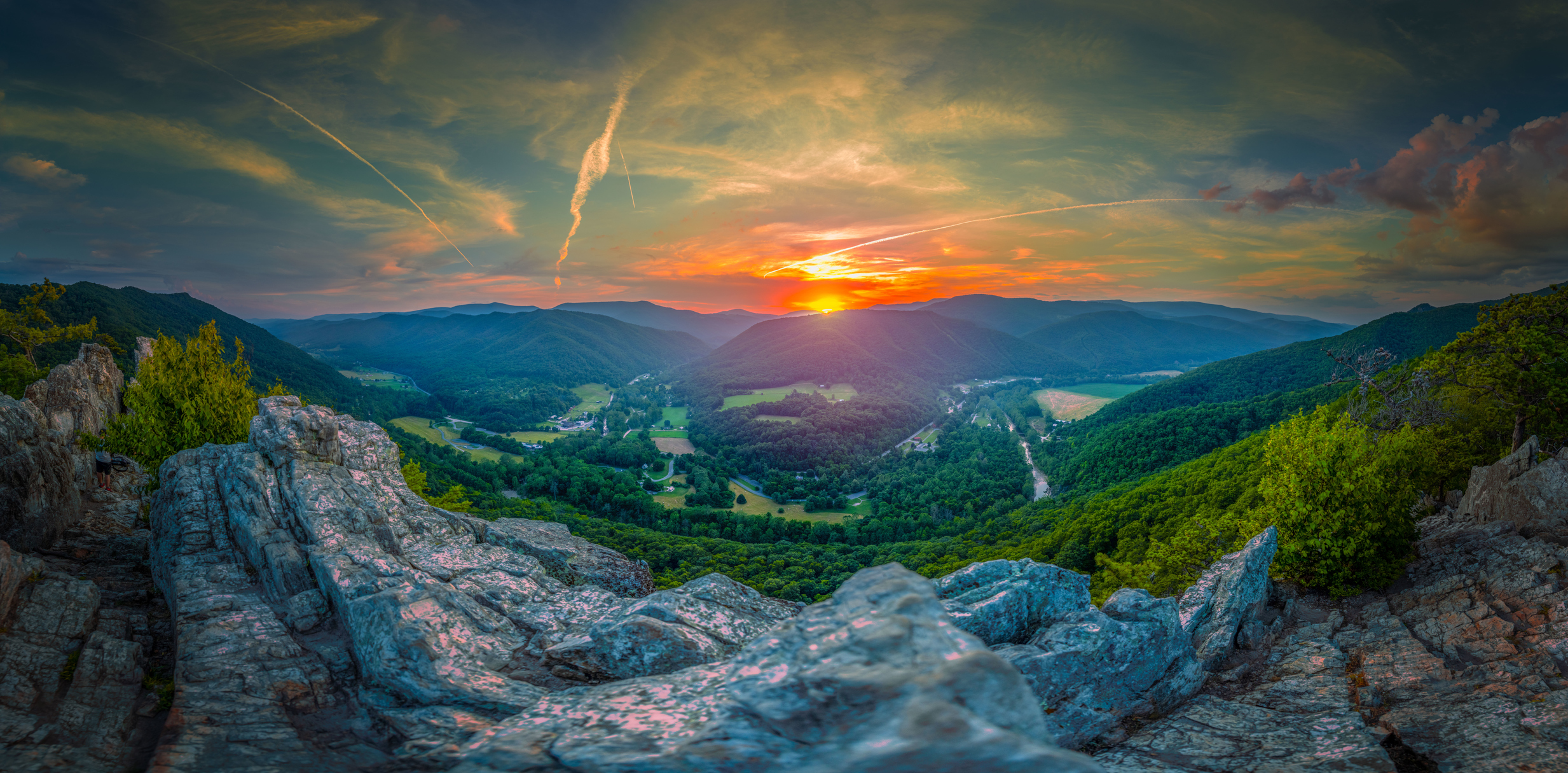 West Virginia offering remote workers $12,000 to move there