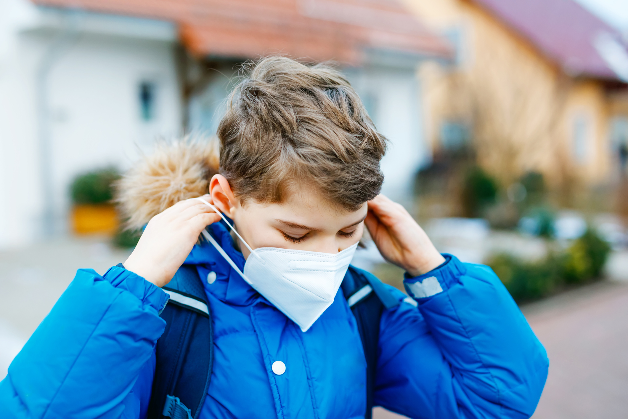 There are still schools punishing children with COVID-19 restrictions