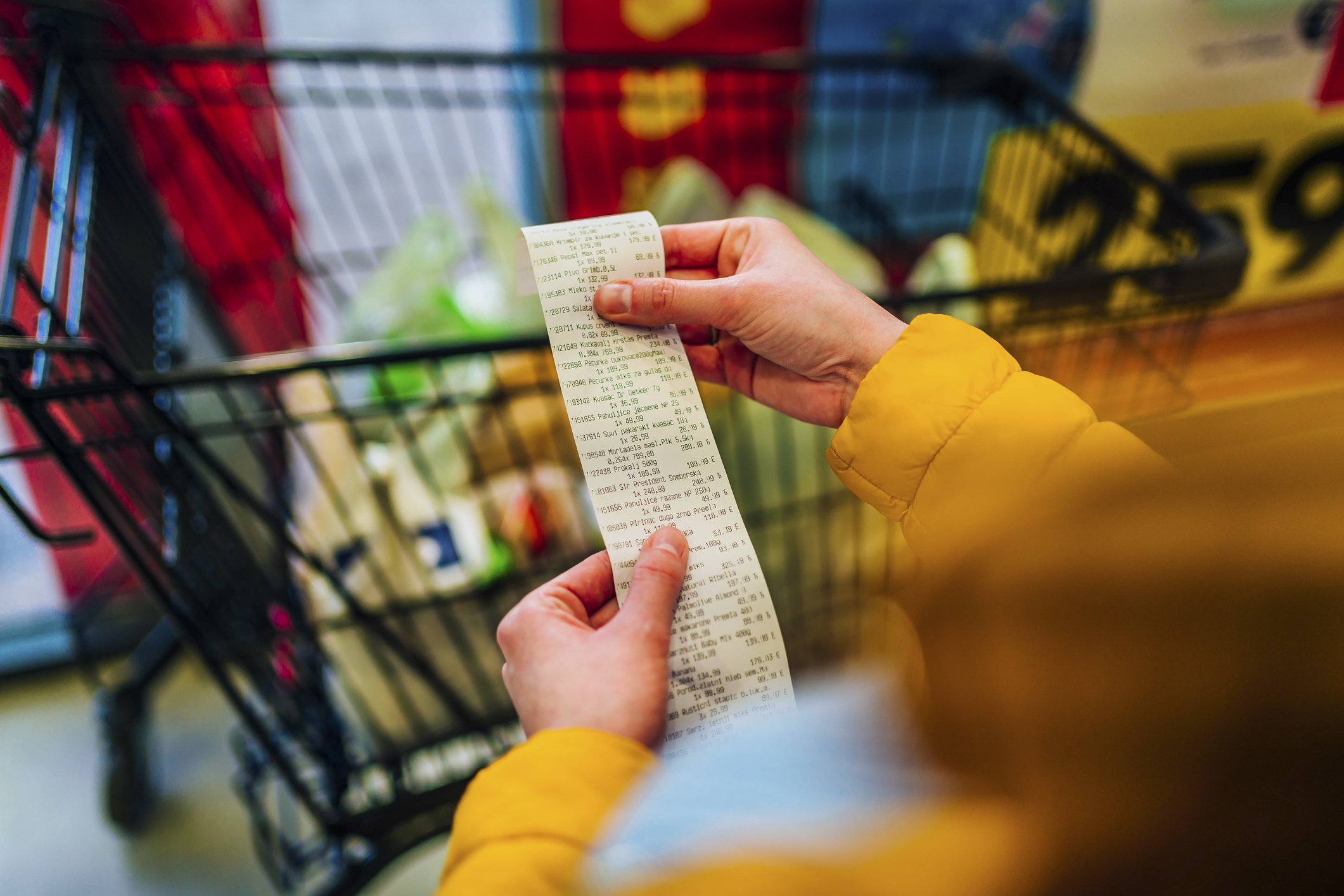 Americans see ‘most severe’ pay cut in 25 years due to inflation