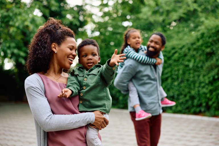 Married mothers are happiest group in America