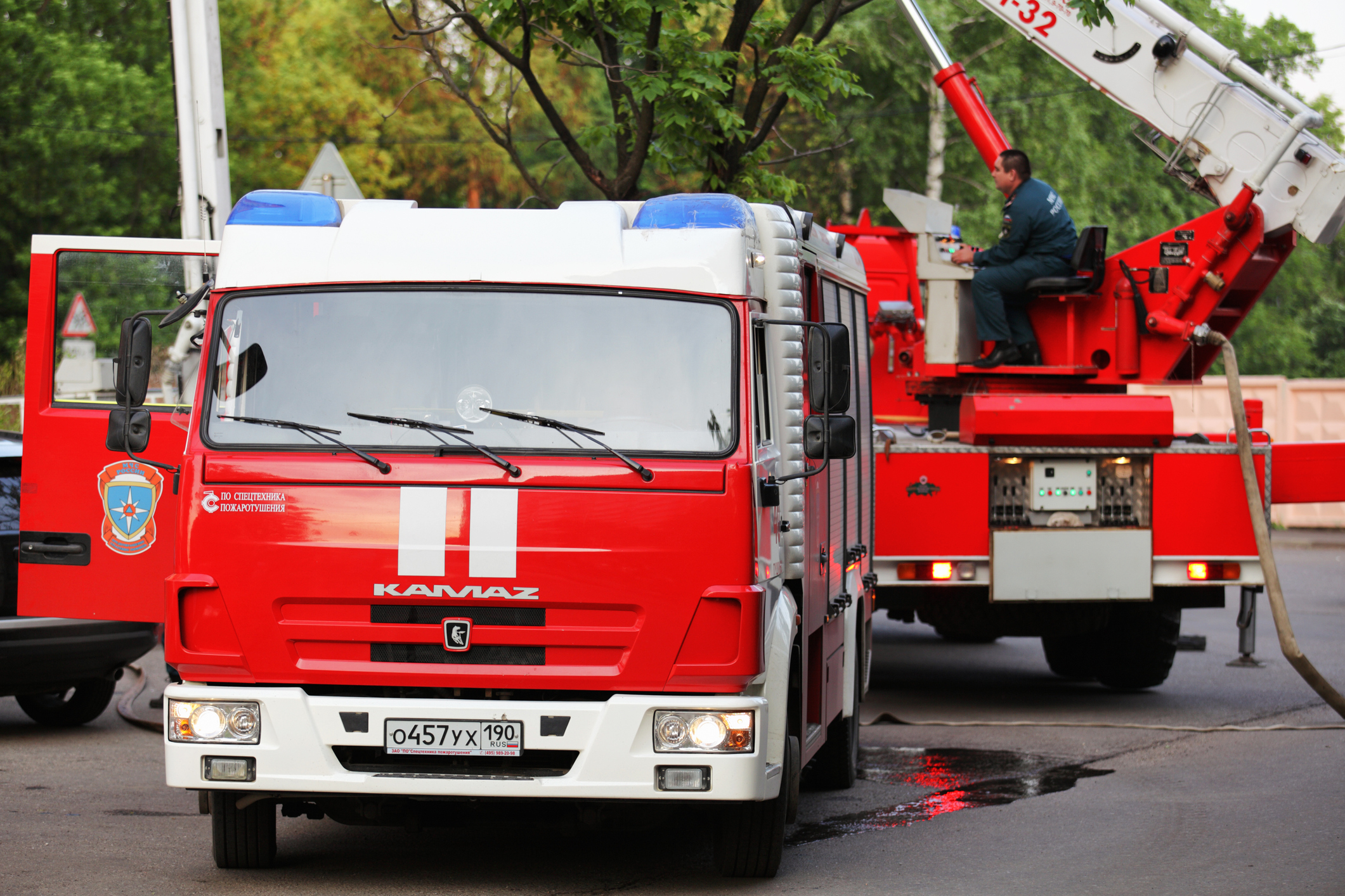 Fire engulfs factory in Russia with ties to Russian military: Report