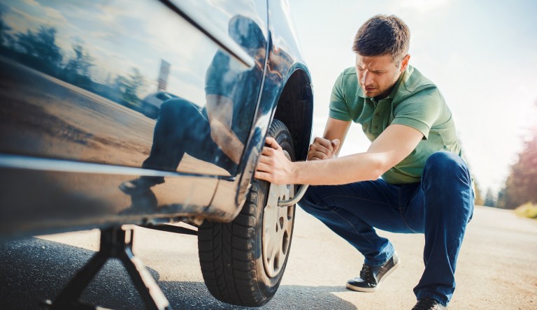 Traditional marriage roles make for much better sex