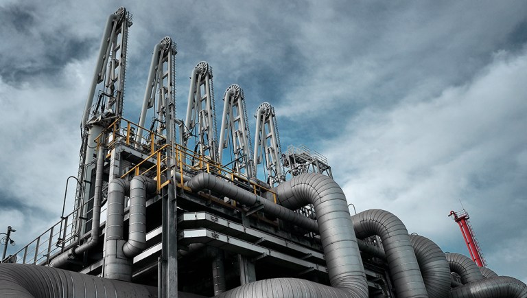 Texas lawmakers introduce bill to clear backlog of facilities waiting to ship natural gas to the world