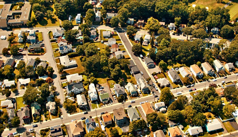 Americans vote with their feet, flee big cities