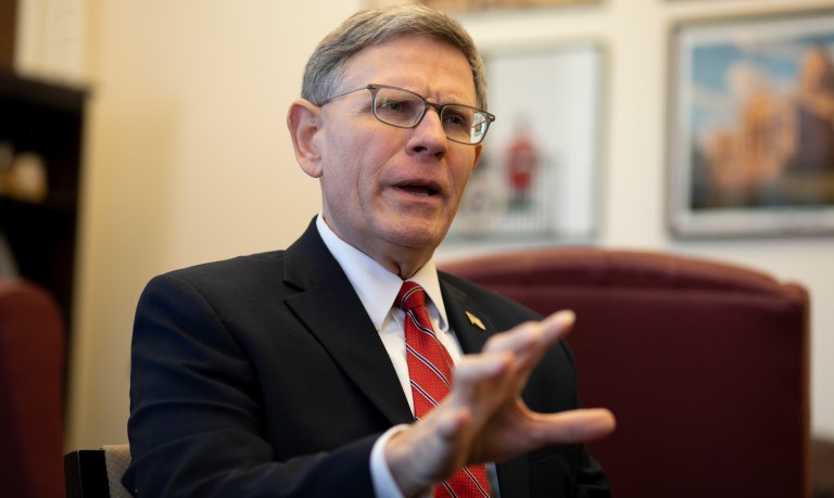 White House-backed panel uses AI to distill data needed to battle coronavirus