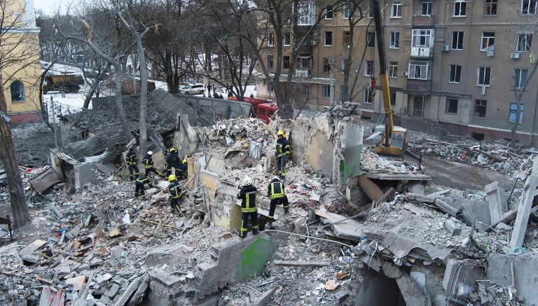 Russian exiles live in dangerous limbo