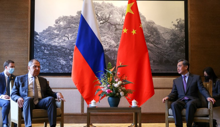 Russia urges China to ditch US dollar in bid to bust sanctions