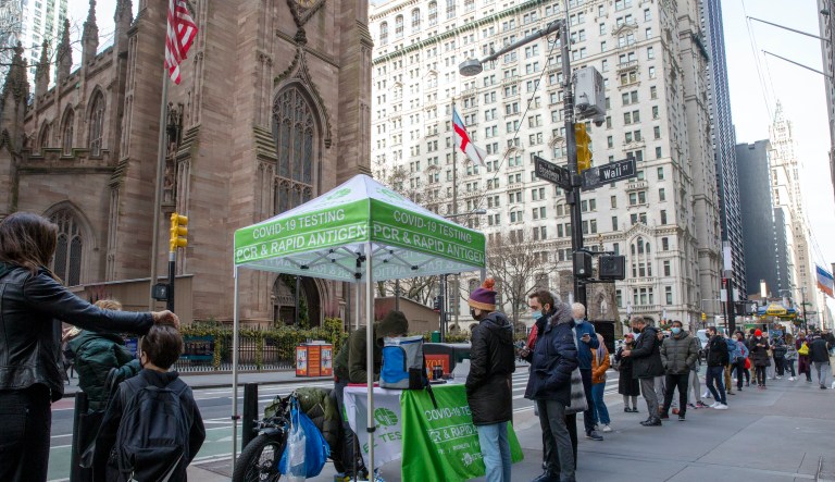 Omicron won’t affect holiday plans, poll shows