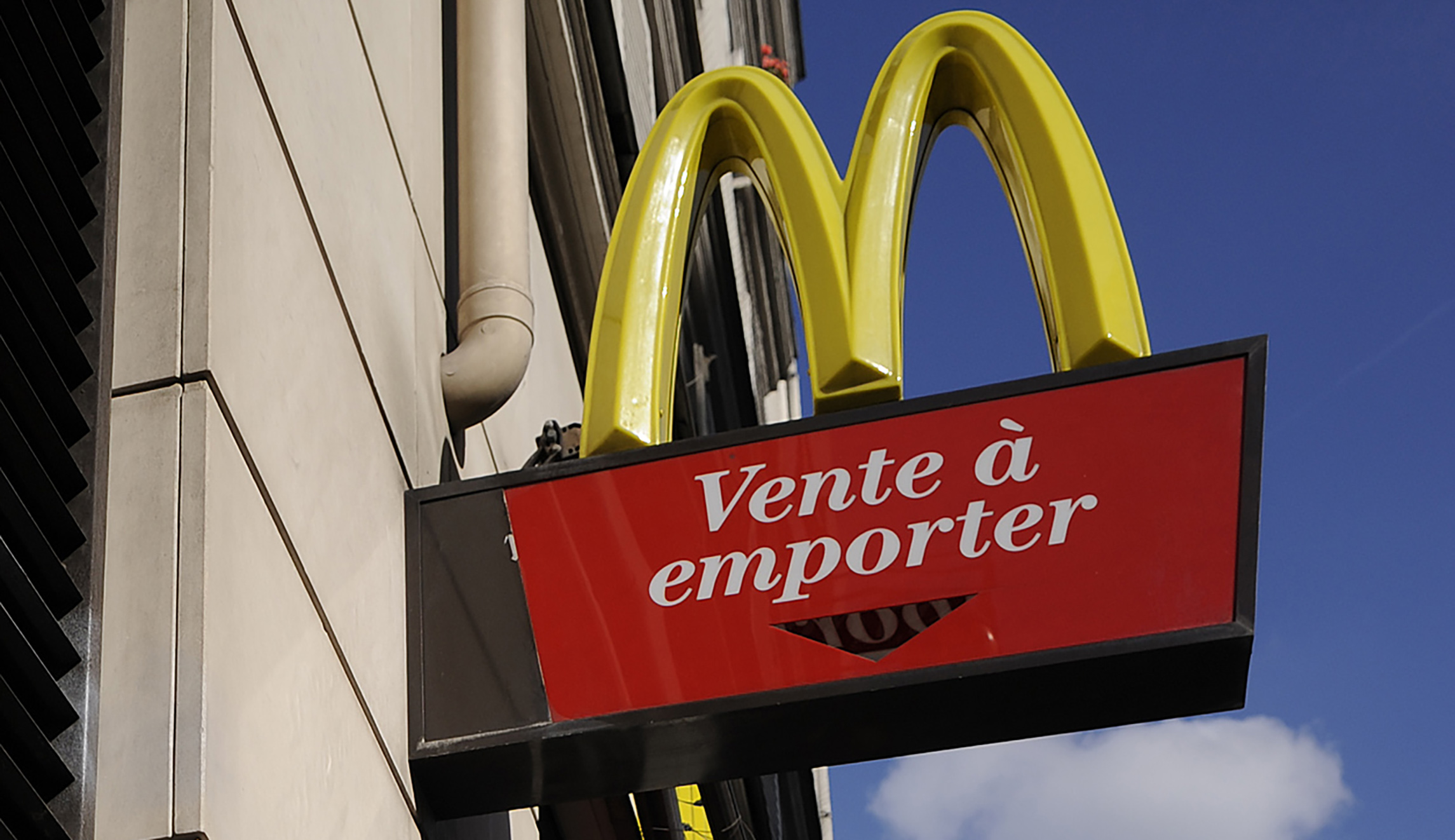 Local mayor wants to ban McDonald’s, therefore admits people want McDonald’s