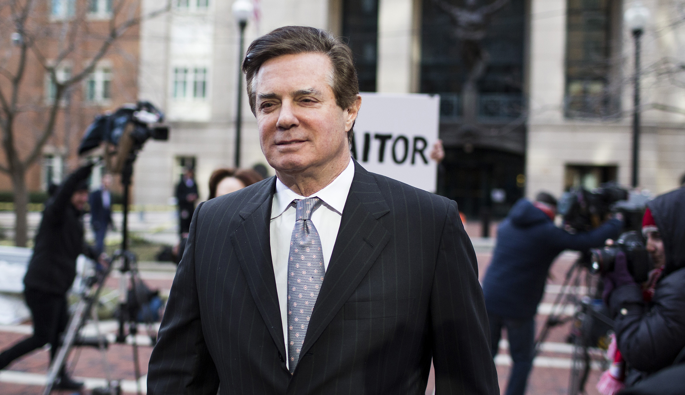 Manafort reportedly not being moved to Rikers Island after DOJ intervenes