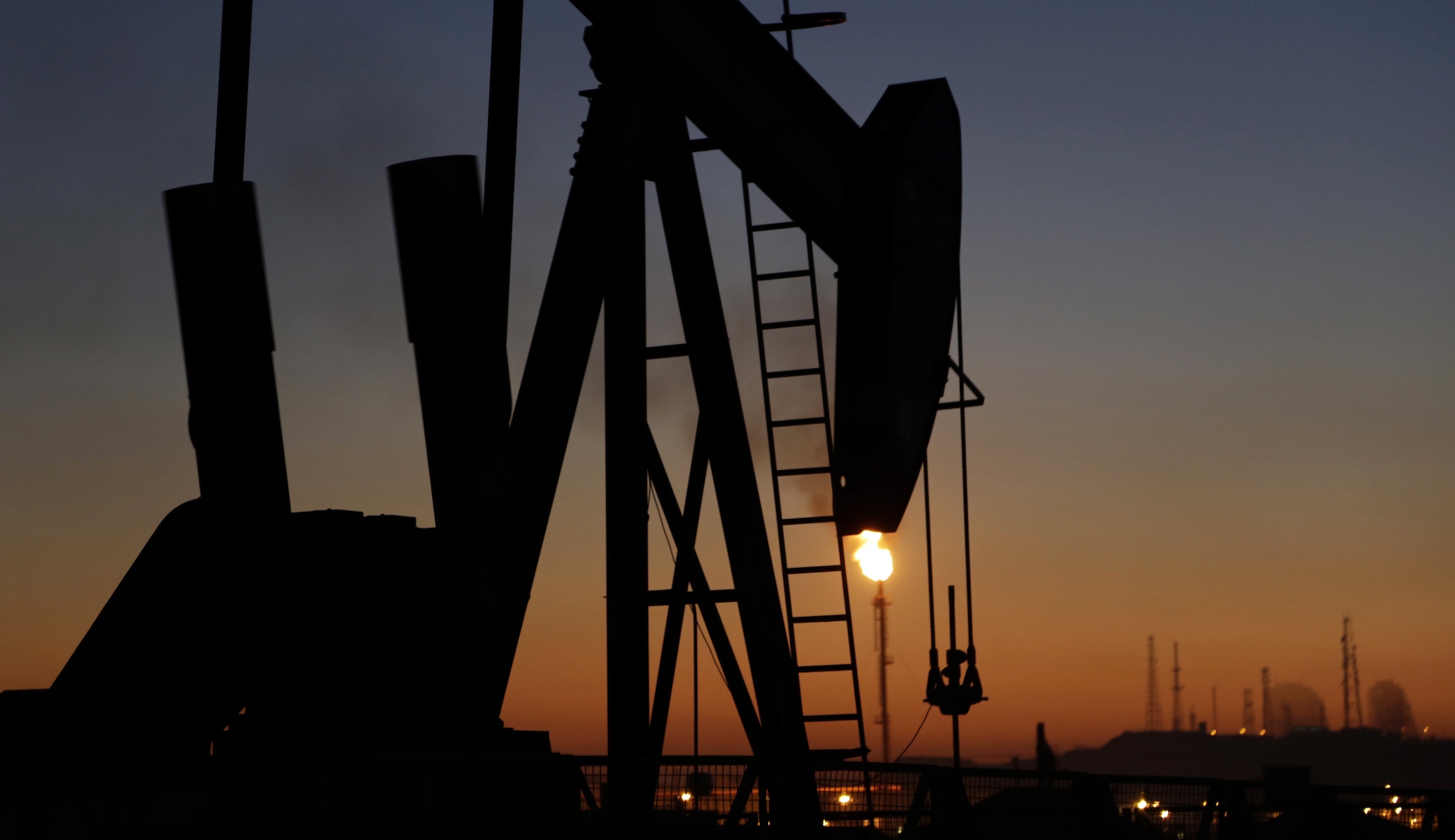 Expert makes the case for $400 per barrel oil