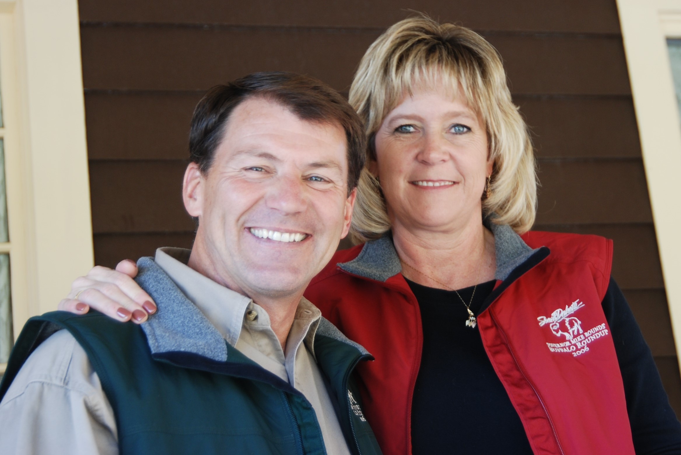 Wife of Sen. Mike Rounds dies after two-year battle with cancer