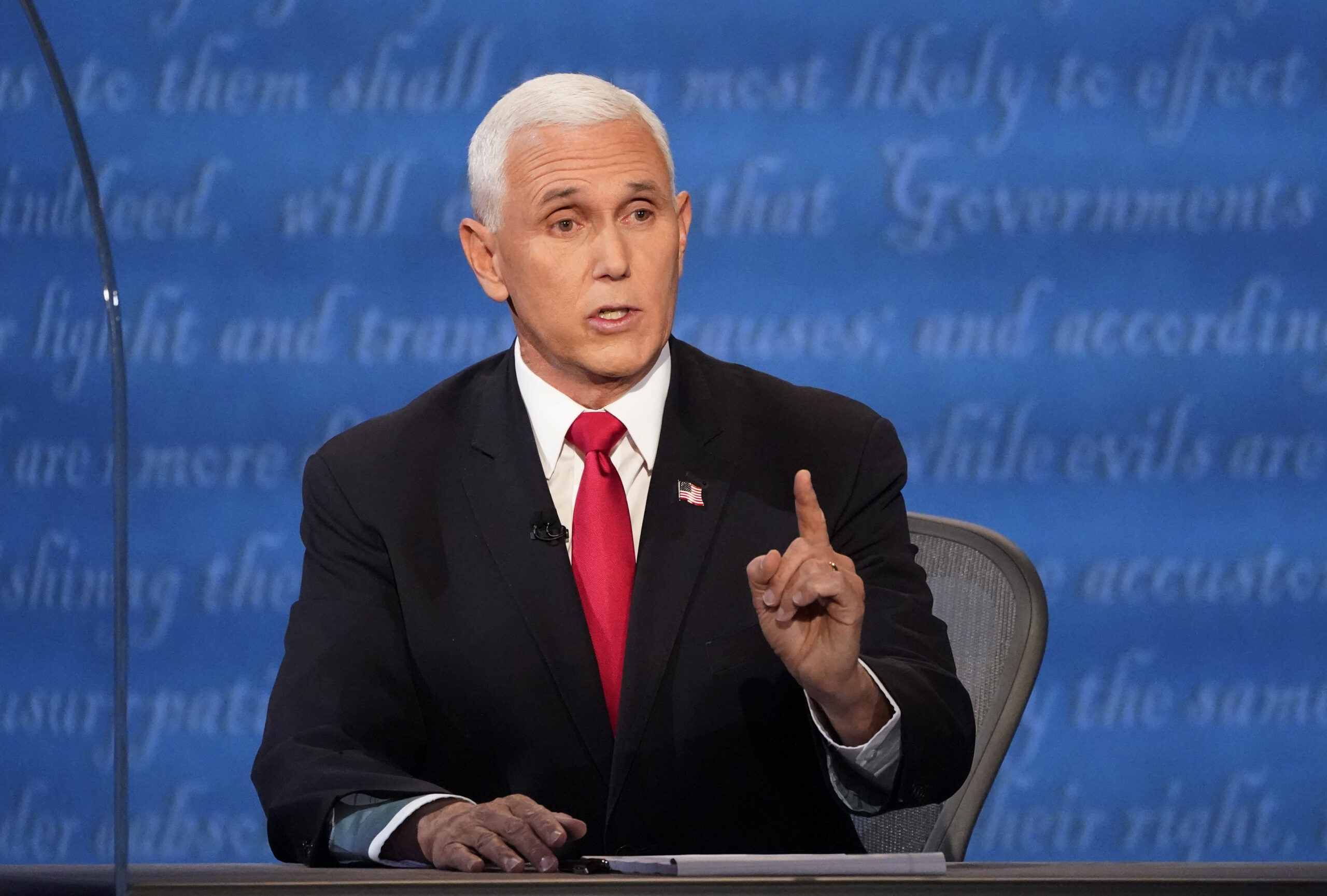 CNN feed in China cuts out when Pence criticized Beijing
