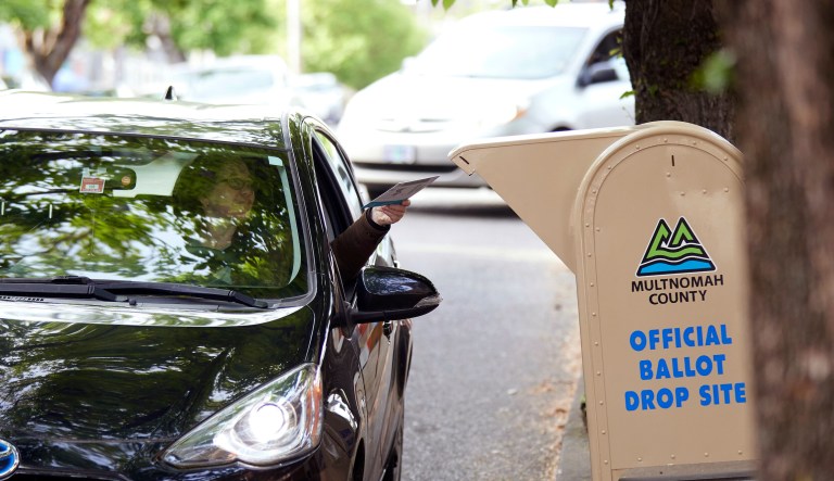 Democratic state lawmaker and GOP businessman vie for new Oregon House district