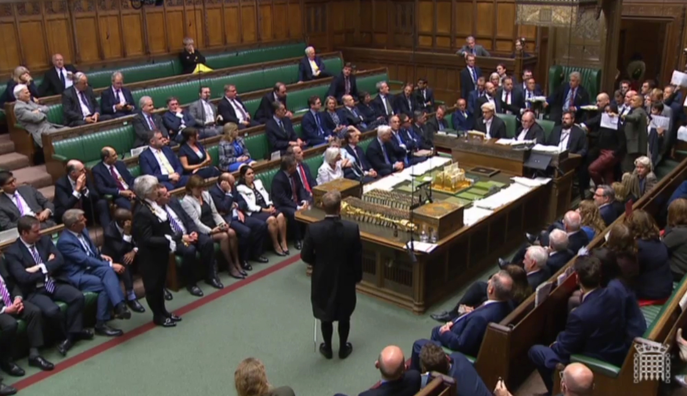 British conservative member of Parliament challenges anti-Brexit activist to boxing match after viral confrontation