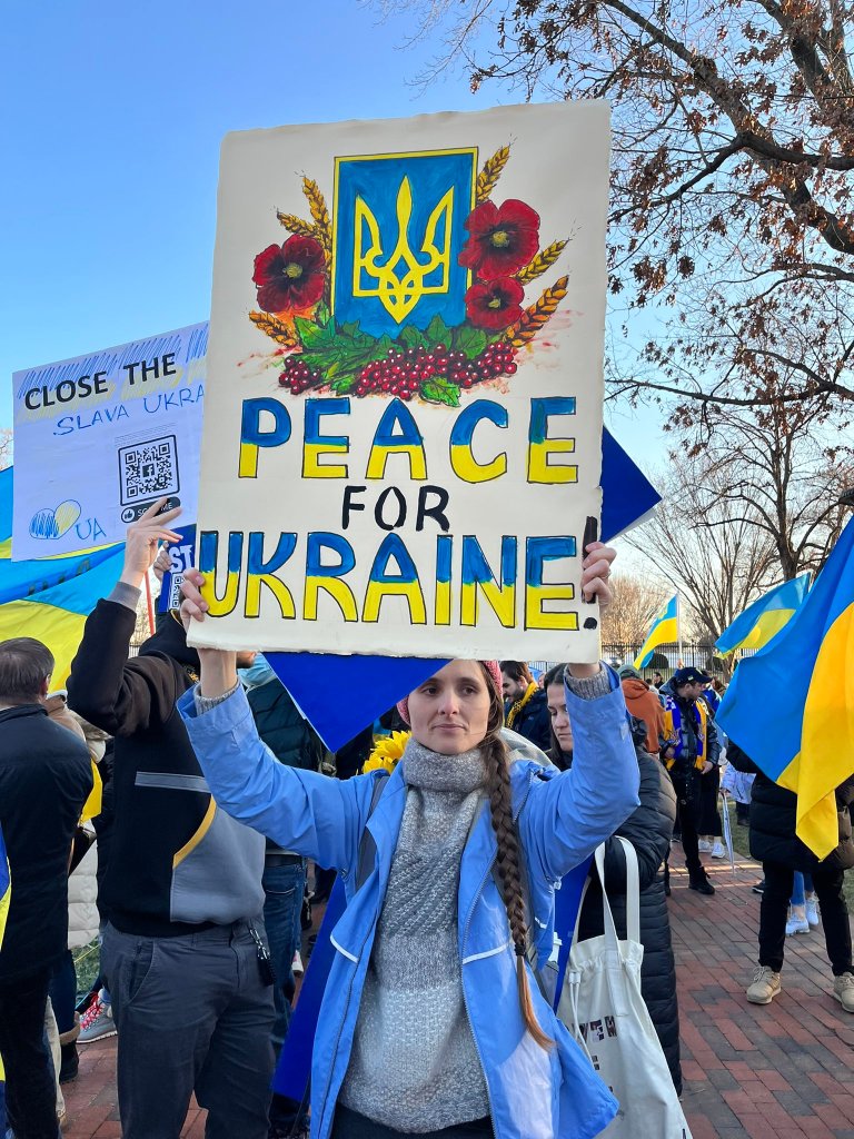 Protesters against Russia’s war on Ukraine rally at White House and Russian Embassy in DC