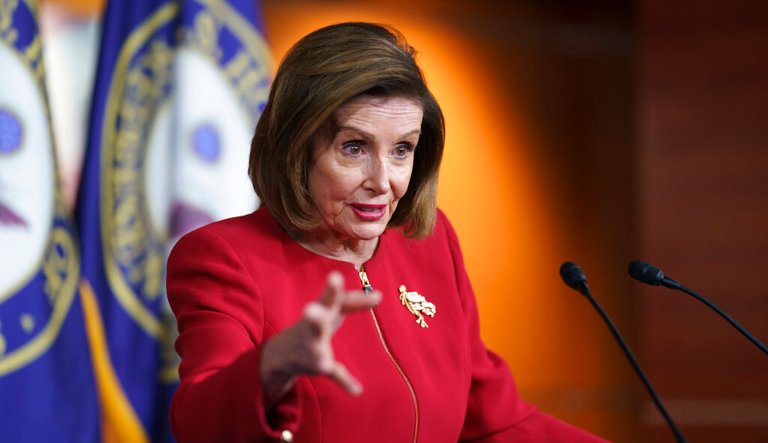Pelosi tries to hold line as Democrats start to crack on debt ceiling standoff