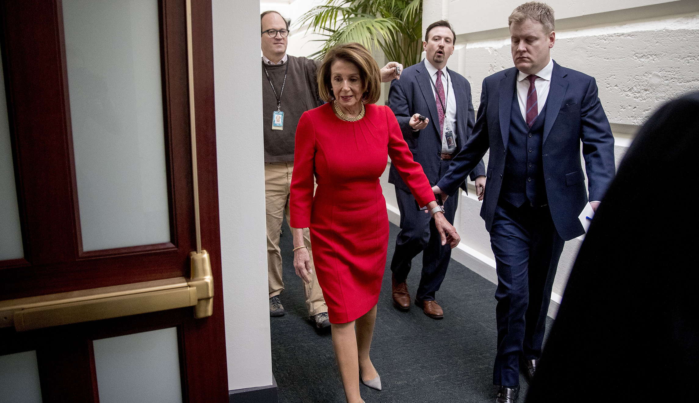 Pelosi responds: No State of the Union for Trump unless the shutdown ends
