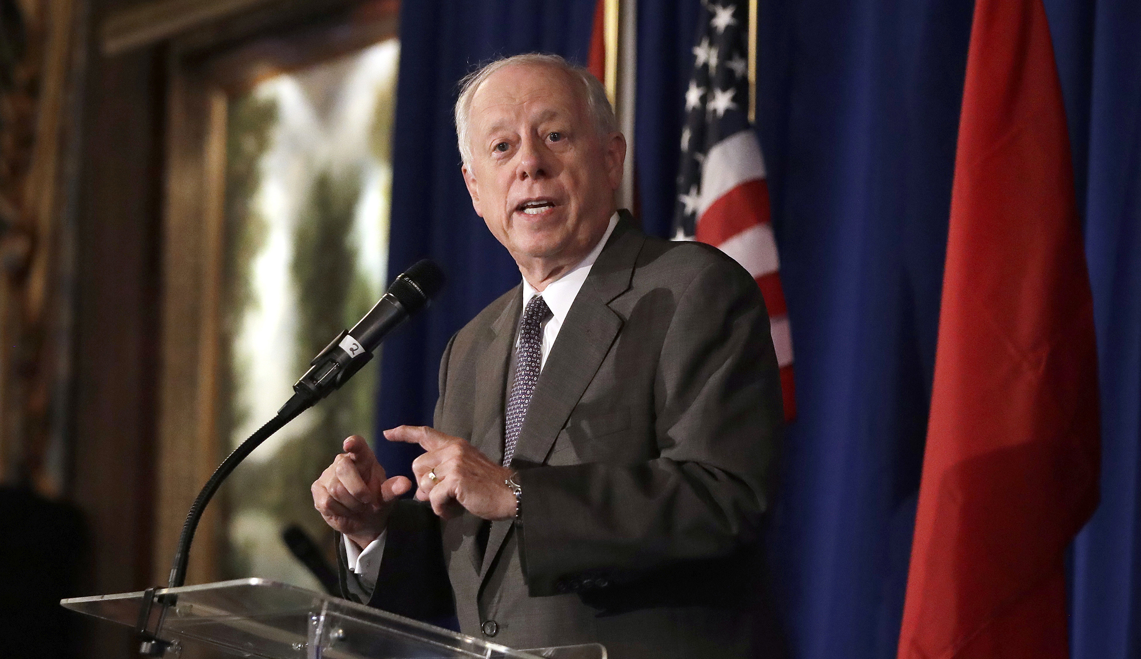 Democrat pulls ahead in Tennessee Senate race: Poll