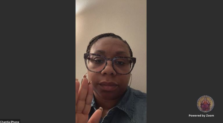 Milwaukee alderwoman pleads guilty to felony