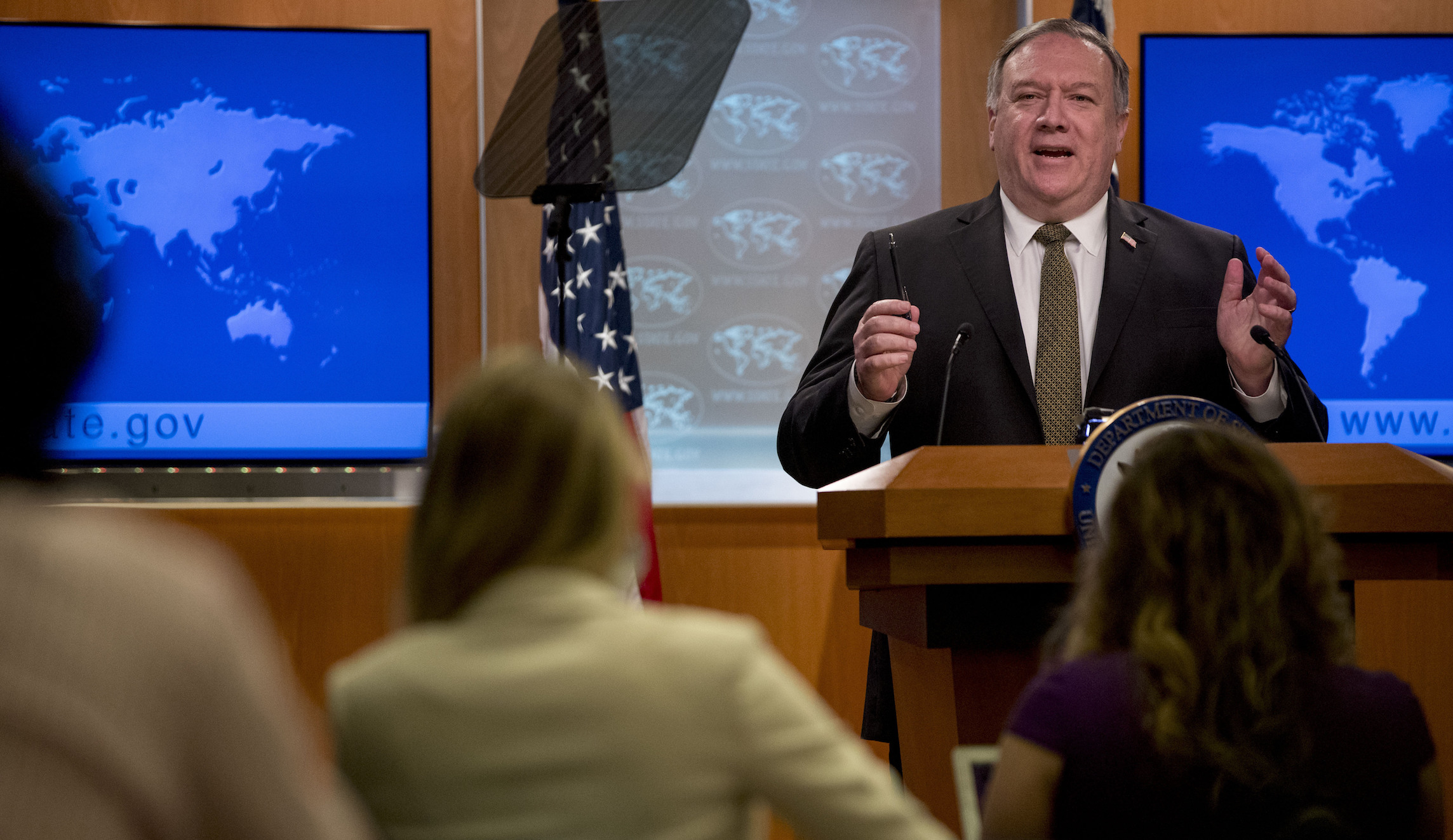 Pompeo accuses watchdog he ousted of failing to investigate leaks from his own office
