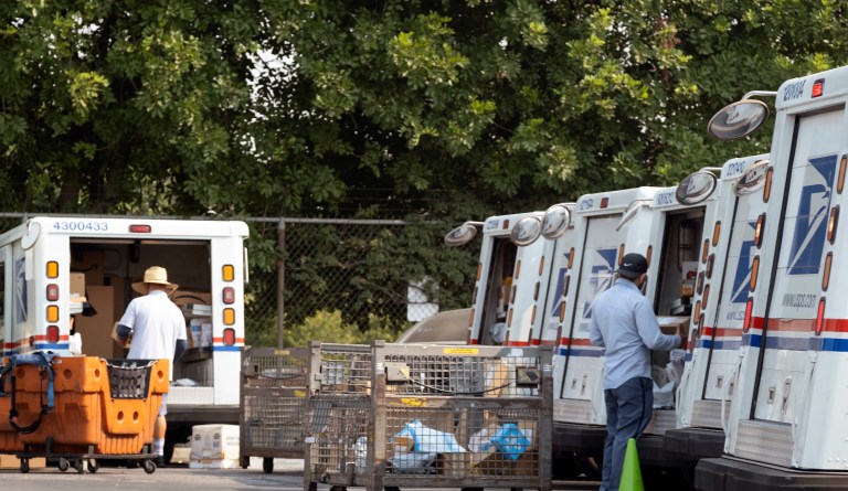 The Supreme Court unanimously expands religious protections for workers