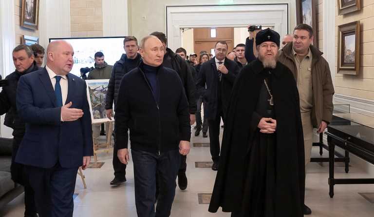 Ukraine rejects Western fear that Putin would use nuclear weapons to keep Crimea