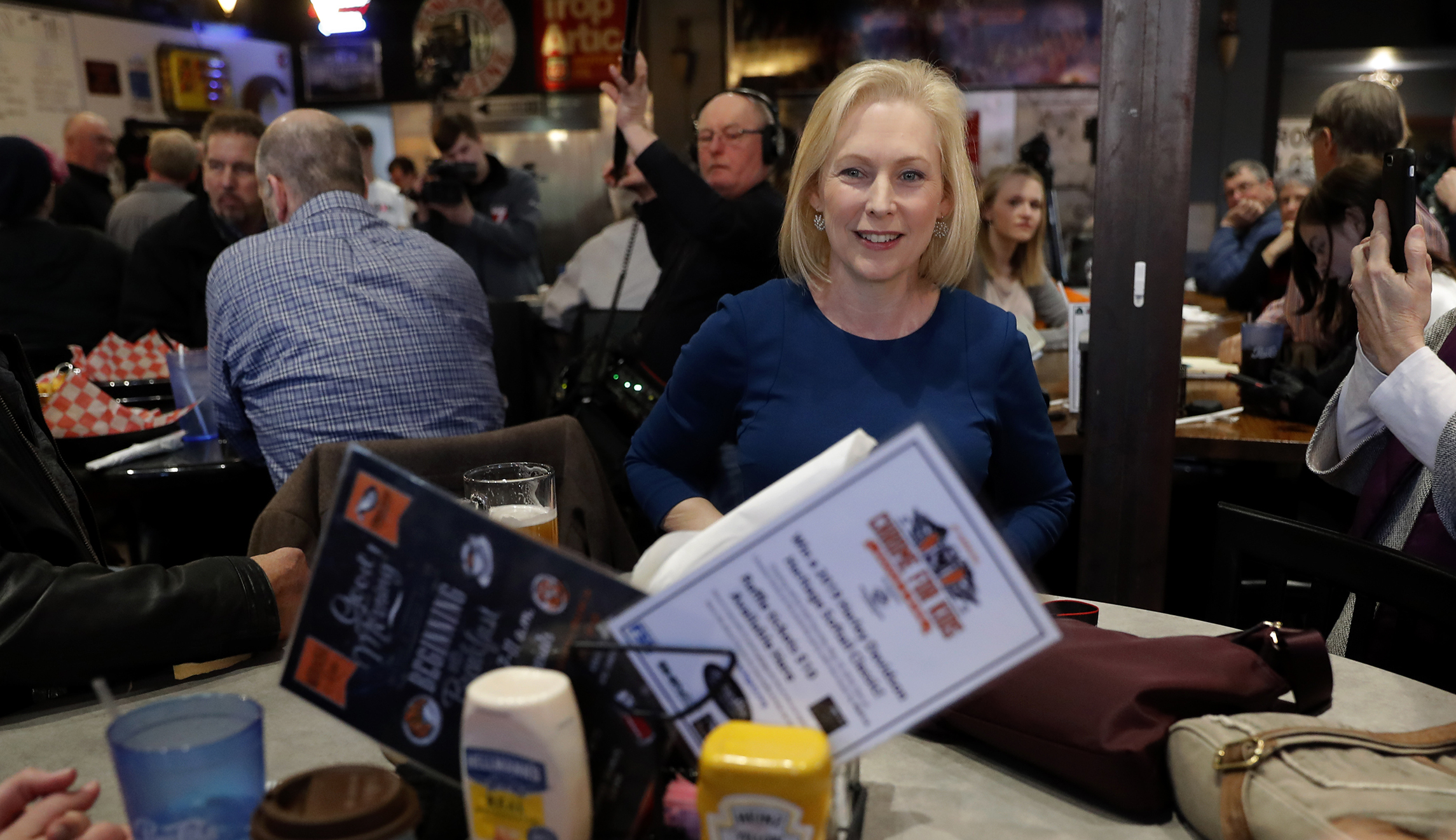 ‘Ranch Girl’ squeezes past Kirsten Gillibrand at Iowa restaurant in viral video