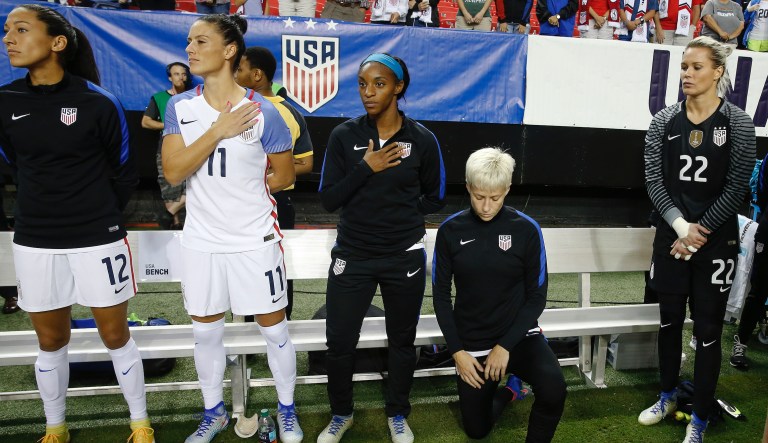 US Soccer lifts ban on kneeling during national anthem and apologizes to players