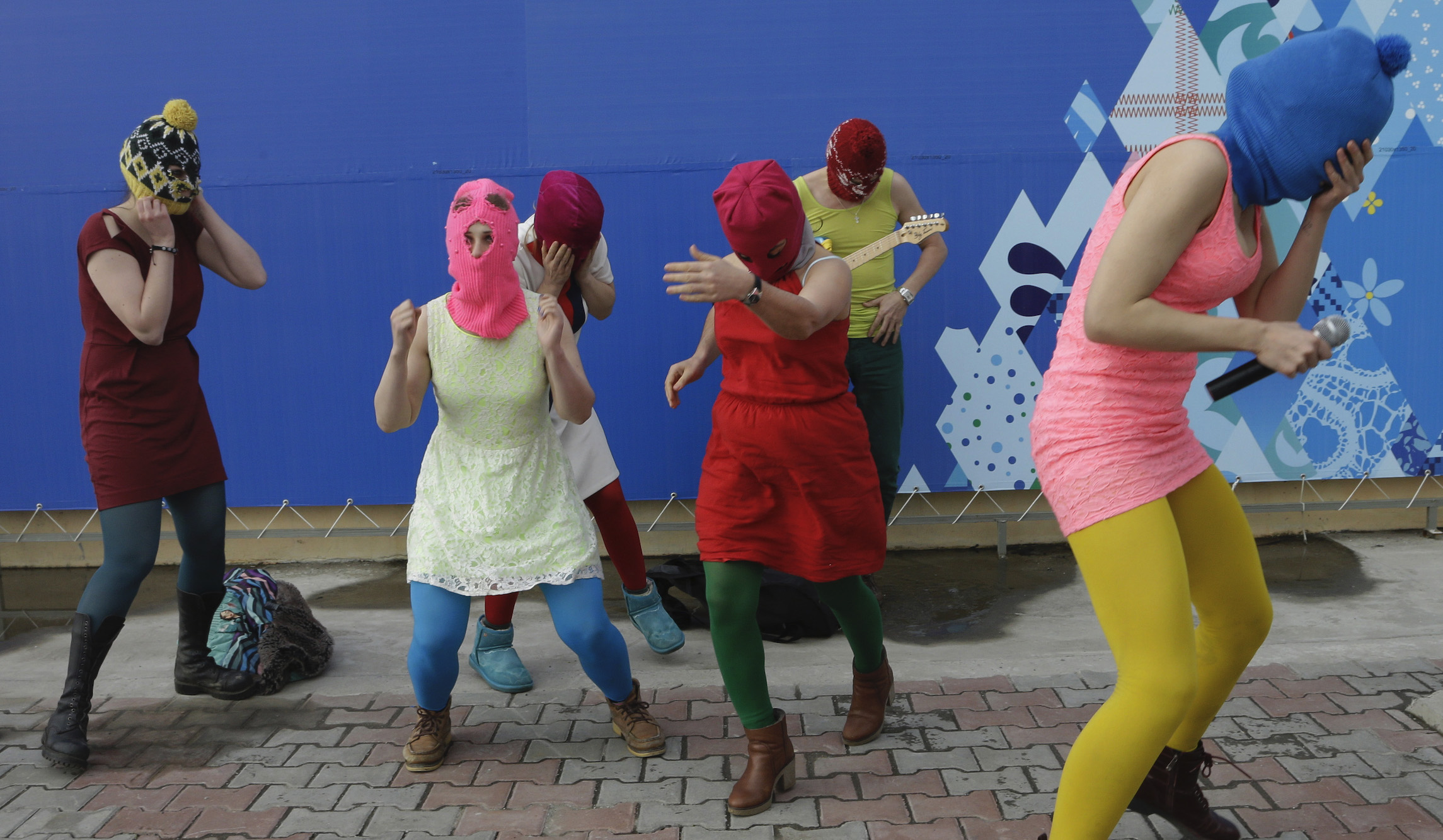 Russian feminist punk band Pussy Riot endorses Bernie Sanders for president