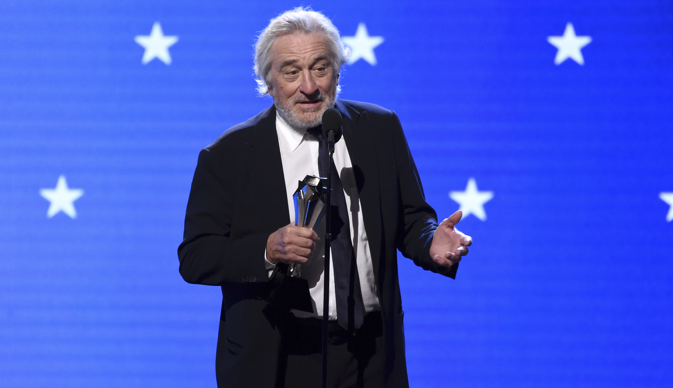 Robert De Niro lawyer says actor struggling financially during coronavirus pandemic