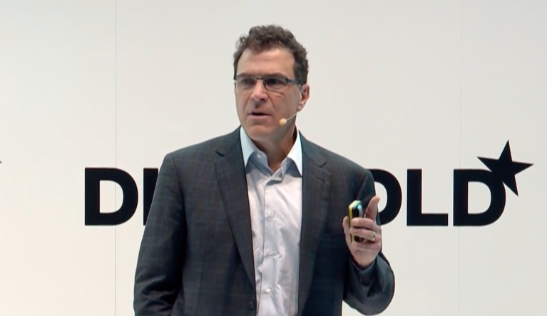 Top Facebook policy and comms executive announces resignation