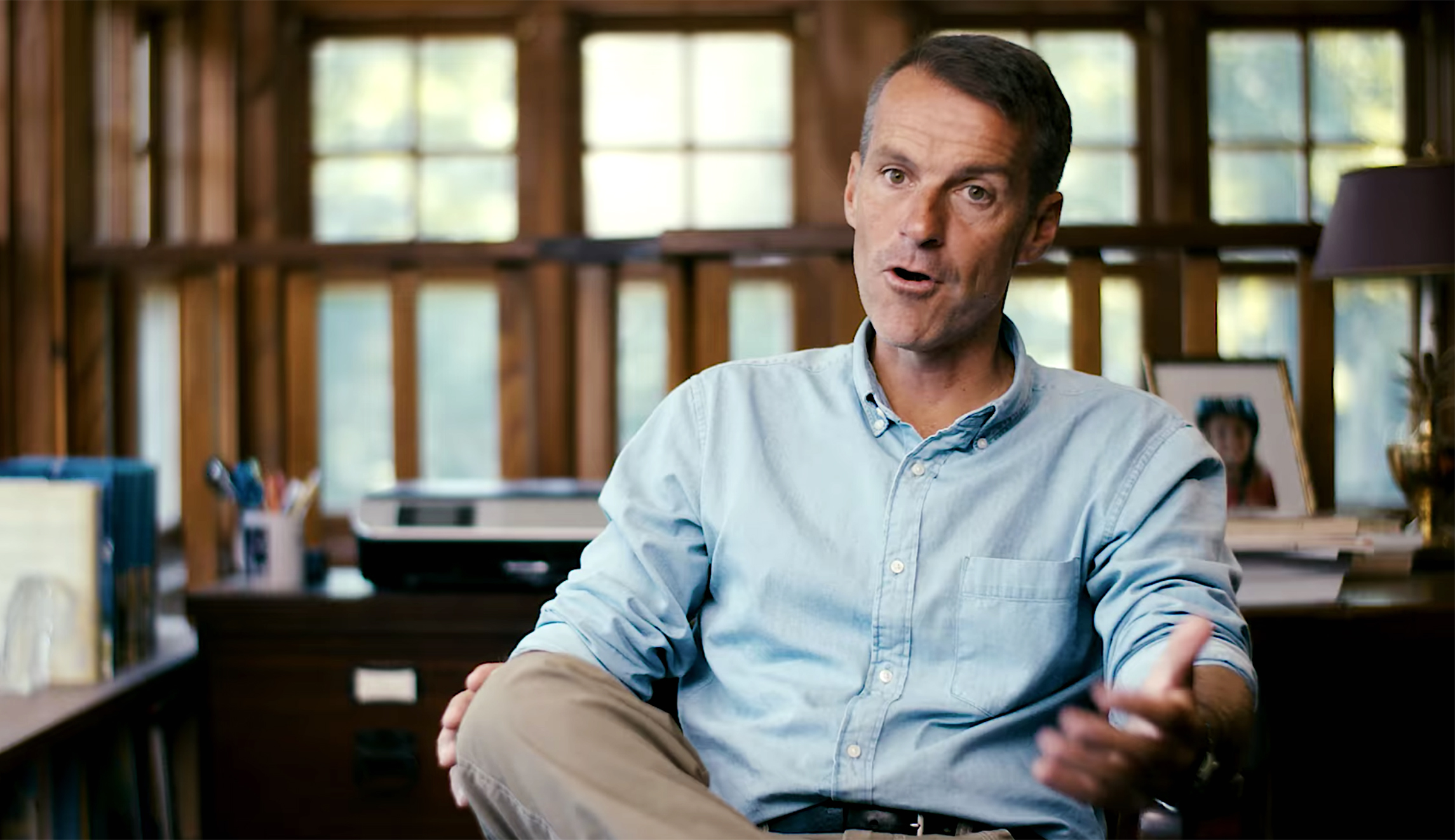 Progressive New York Democrat wears $9,000 Rolex in new ad