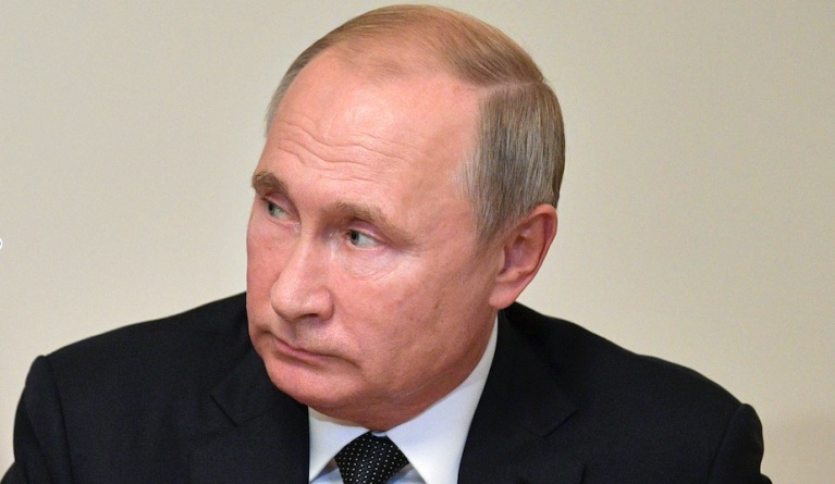 Senate report criticizes Obama FBI response to Russian interference on Twitter and Facebook