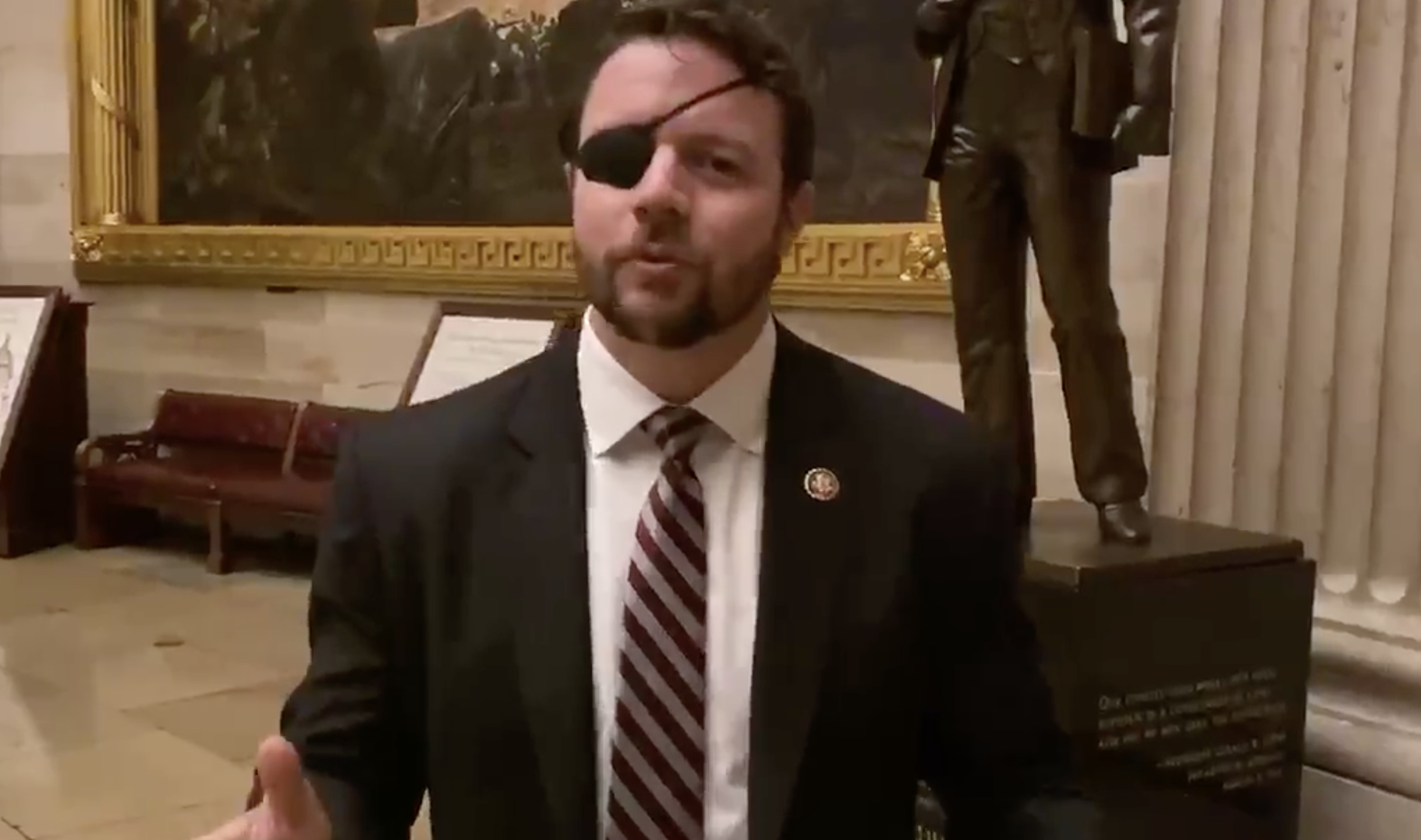 Dan Crenshaw explains why ‘socialism doesn’t work’ in one minute