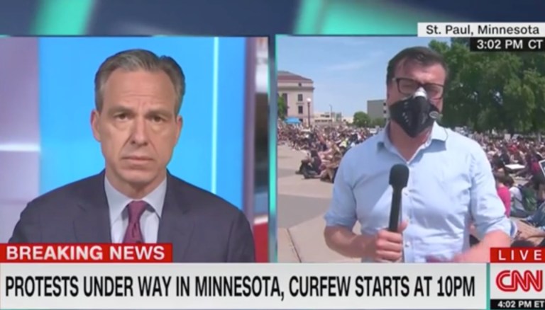 Protesters yell at CNN reporter for interrupting moment of silence for George Floyd with broadcast