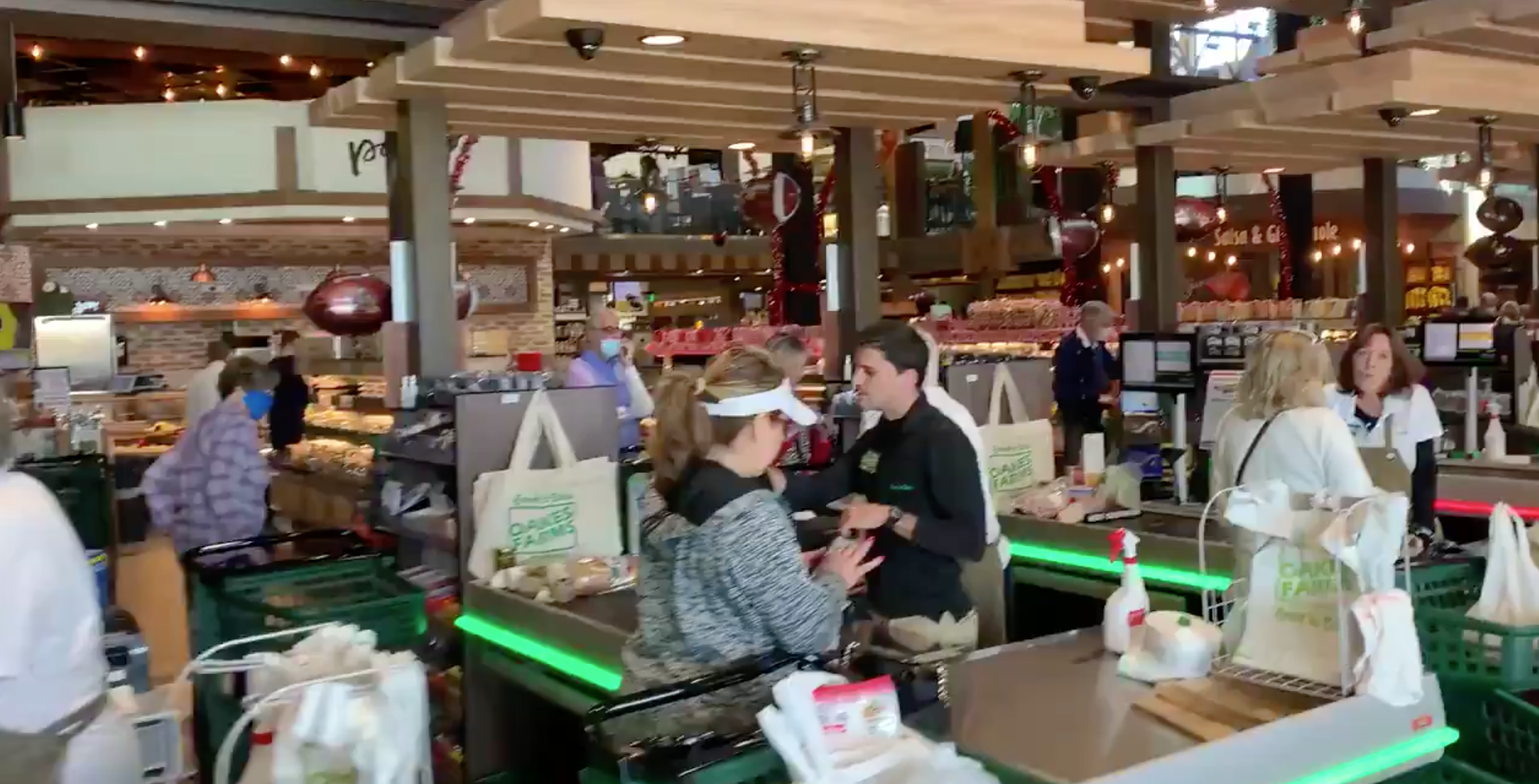 Viral video showing grocery store customers shopping maskless sparks intense reactions: ‘Let’em die. I’m so tired of these people’