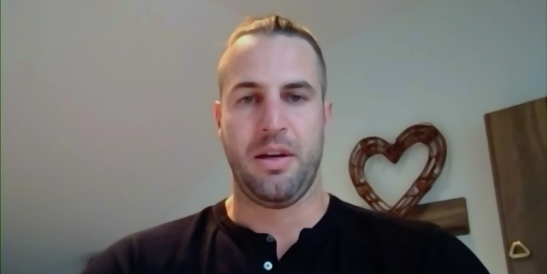 Former Blackhawks player who alleged abuse reveals identity