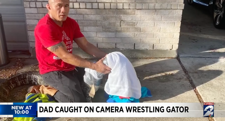 WATCH: Father wrestles alligator into headlock on daughter’s first day of school