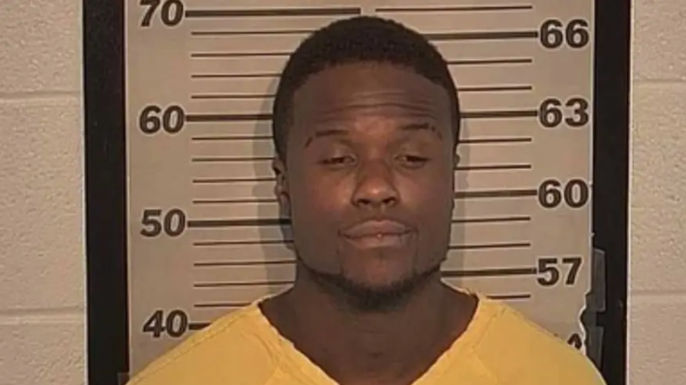 Woman escapes after man held her captive in locked closet for two months: Police