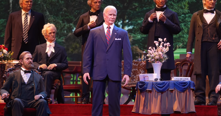 Screenshot, YouTube (Walt Disney World's Magic Kingdom)